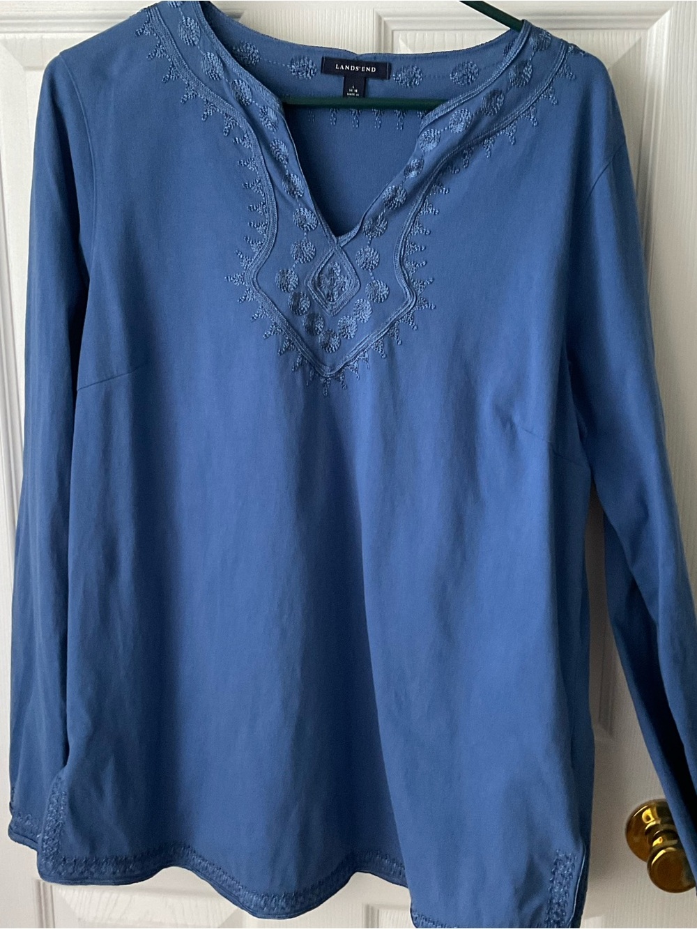 NWOT Lands End Blue Embroidered Top Size Large